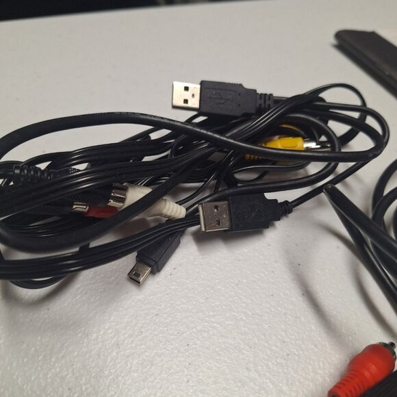 ADS Tech DVD Xpress VHS Video Home Movie Conversion USB Camcorder Memory Keeper - Picture 9 of 14